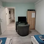 Dm And Хостел *