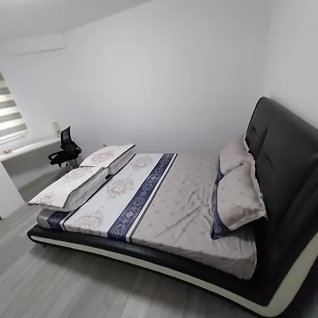 Hostel Dm And Skopje